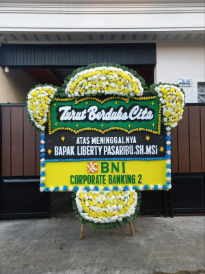 Papan Bunga Duka di Singkawang Barat